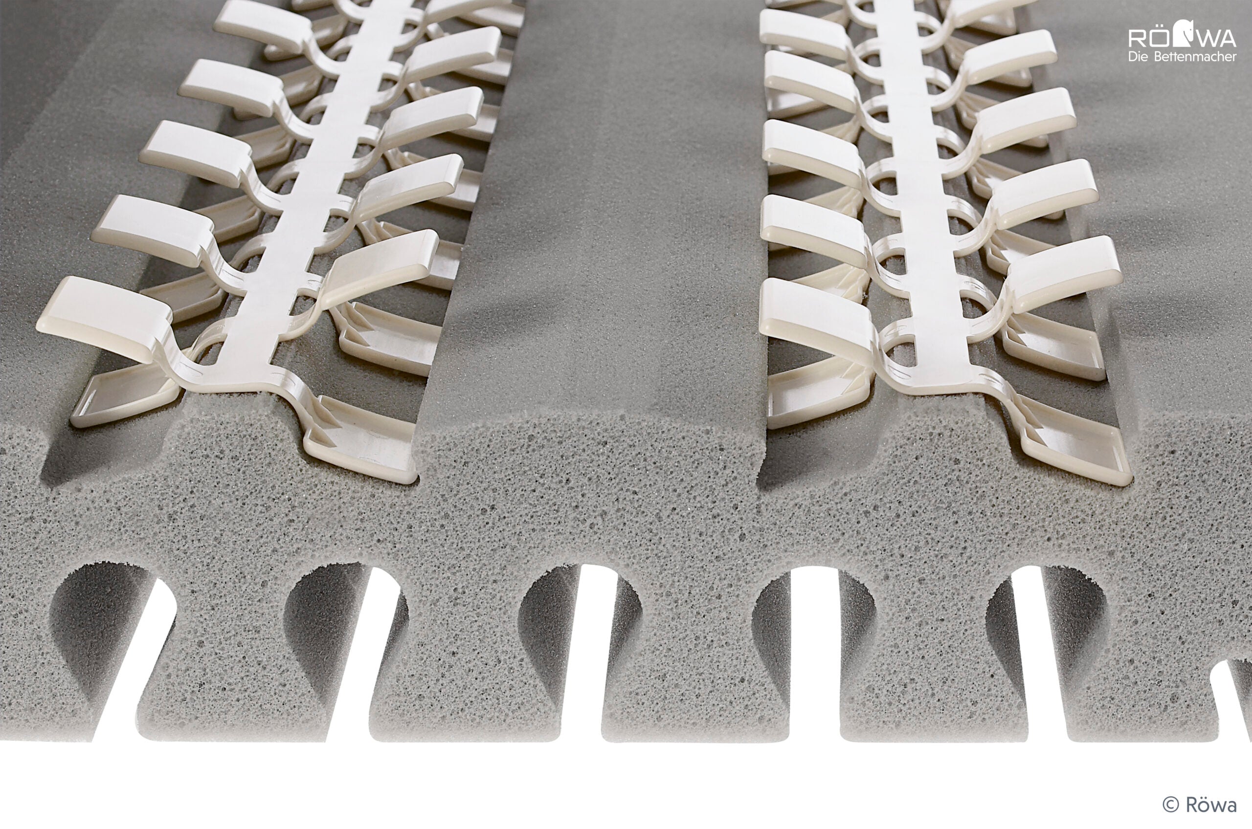 SS+ Supreme - BLACK MONTH 2 FOR 1